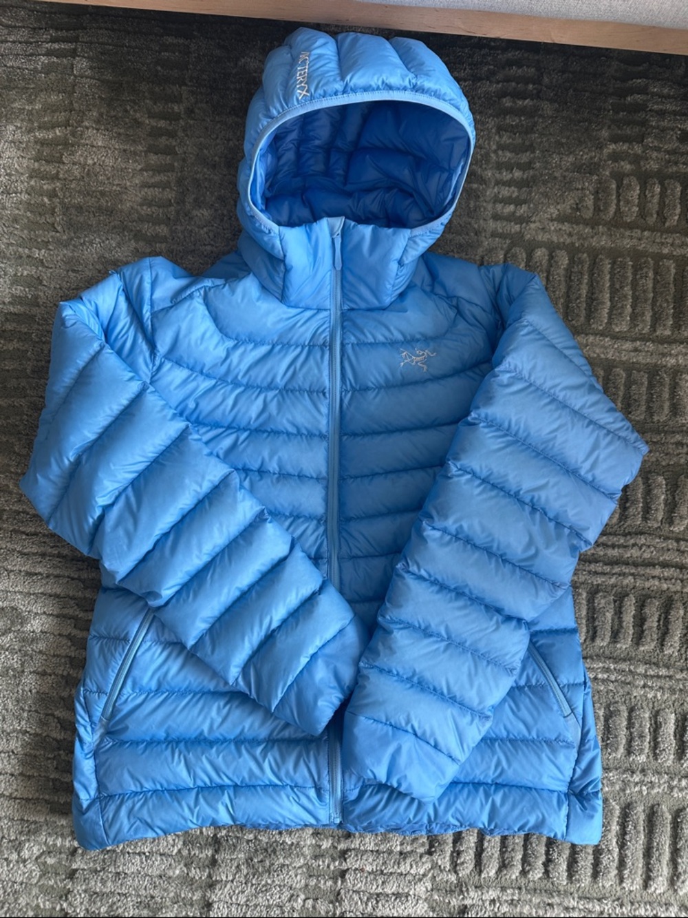 Arc'teryx Cerium Hoody - Picture 2 of 6